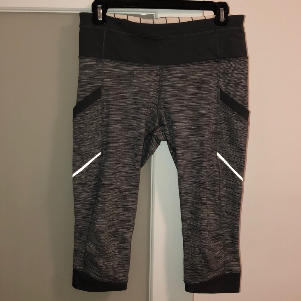 lululemon striped crop leggings - Picture 3 of 5
